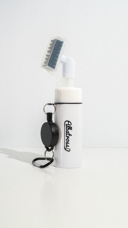 The Club Master 9001 Brush