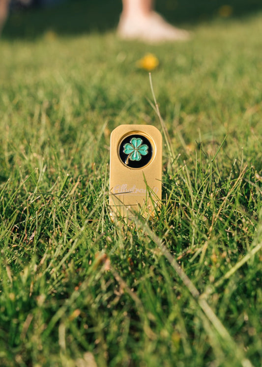 The Lucky Lie Divot Tool