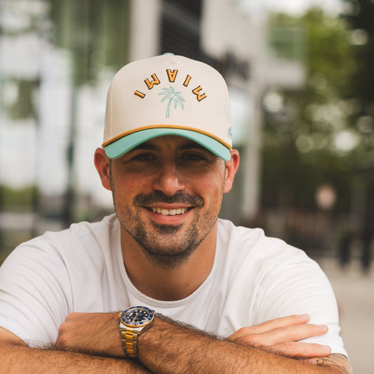 Man wearing the Welcome to Miami embroidered rope hat